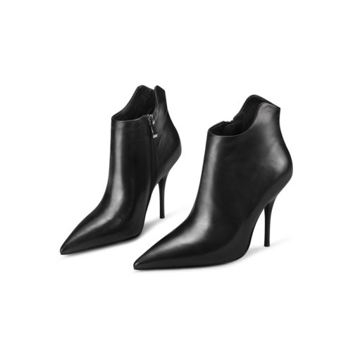 picture of pointed toe ankle boots with zipper on the side that are black