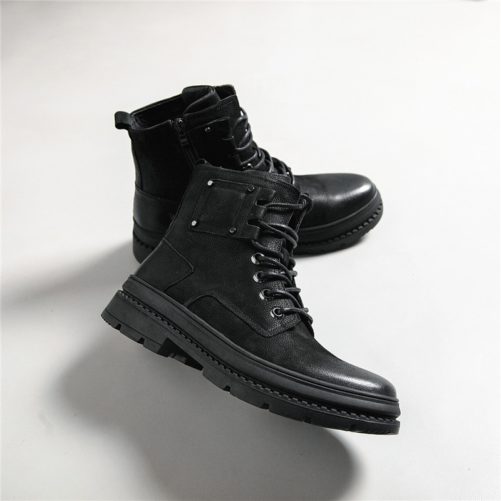 picture of black leather ankle boots for high fashion