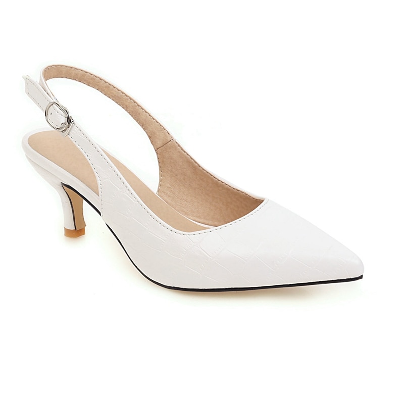 The Perfect Fashionable Pointed Toe Pumps w/ Kitten Heel